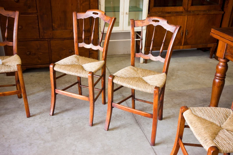 rénovation chaises en paille