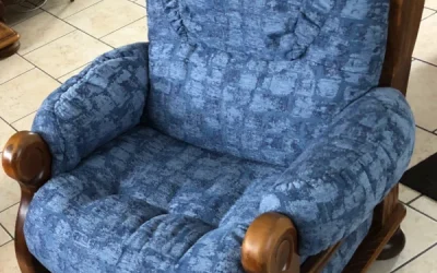 Rénovation d&rsquo;un fauteuil rustique des années 80
