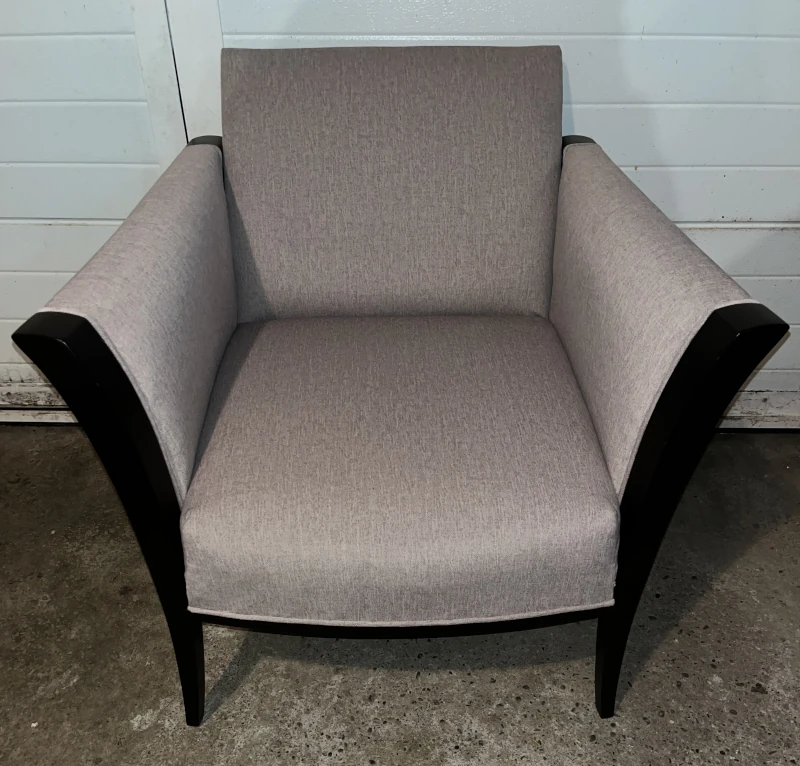 Rénovation d'un fauteuil Roche Bobois après