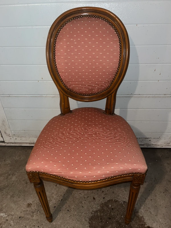 rénovation chaise style louis XVI
