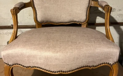 Rénovation d’un Fauteuil Cabriolet Style Régence