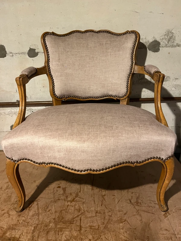 fauteuil cabrinlet style régence